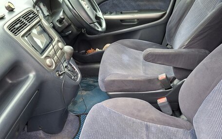 Honda Stream I рестайлинг, 2002 год, 400 000 рублей, 9 фотография