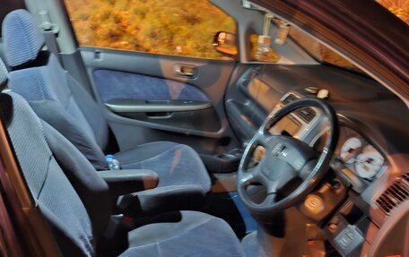 Honda Stream I рестайлинг, 2002 год, 400 000 рублей, 16 фотография