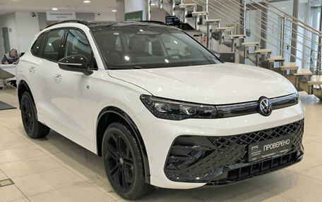 Volkswagen Tiguan, 2025 год, 4 990 000 рублей, 7 фотография