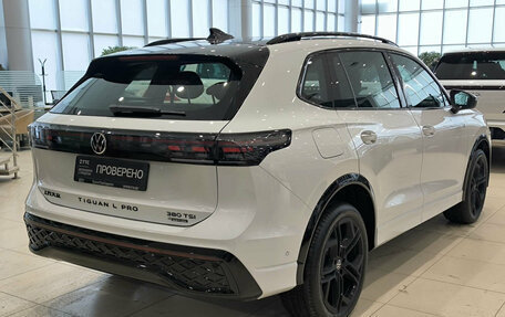 Volkswagen Tiguan, 2025 год, 4 990 000 рублей, 9 фотография