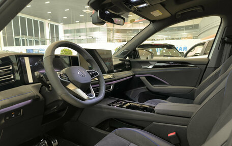 Volkswagen Tiguan, 2025 год, 4 990 000 рублей, 20 фотография