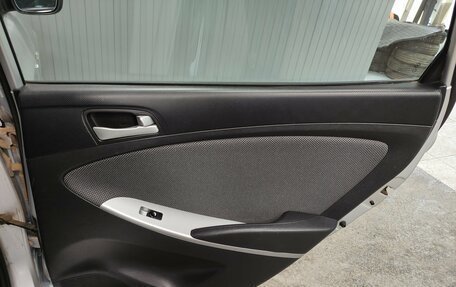 Hyundai Solaris II рестайлинг, 2014 год, 750 000 рублей, 17 фотография