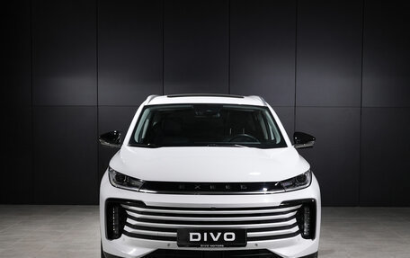 CheryExeed TXL, 2023 год, 2 430 000 рублей, 2 фотография