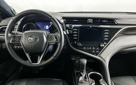 Toyota Camry, 2020 год, 2 727 000 рублей, 12 фотография