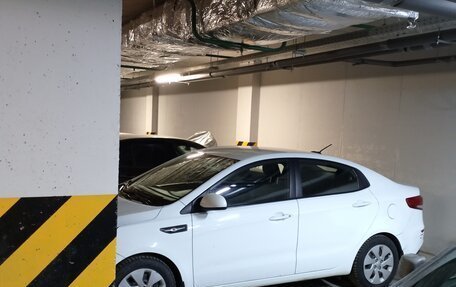 KIA Rio III рестайлинг, 2017 год, 950 000 рублей, 2 фотография