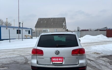 Volkswagen Touareg III, 2004 год, 690 000 рублей, 7 фотография