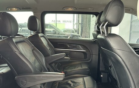 Mercedes-Benz V-Класс, 2017 год, 3 790 000 рублей, 8 фотография