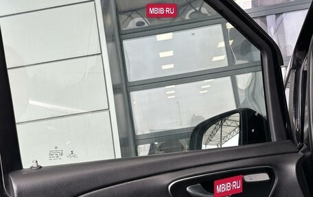 Mercedes-Benz V-Класс, 2017 год, 3 790 000 рублей, 15 фотография