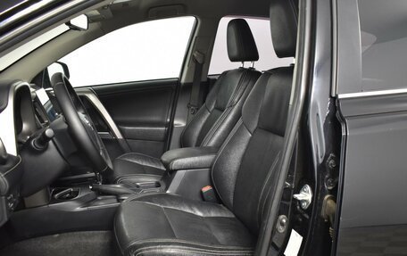 Toyota RAV4, 2017 год, 2 559 900 рублей, 10 фотография