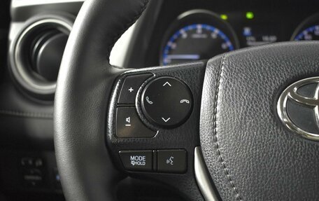 Toyota RAV4, 2017 год, 2 559 900 рублей, 15 фотография