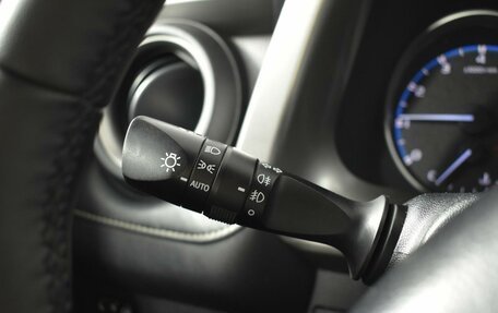 Toyota RAV4, 2017 год, 2 559 900 рублей, 17 фотография