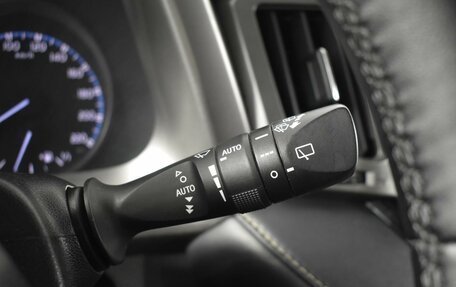 Toyota RAV4, 2017 год, 2 559 900 рублей, 18 фотография