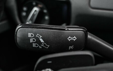 Volkswagen Golf VII, 2018 год, 2 199 000 рублей, 15 фотография