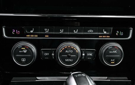 Volkswagen Golf VII, 2018 год, 2 199 000 рублей, 19 фотография