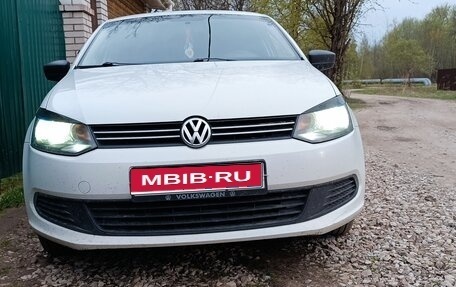 Volkswagen Polo VI (EU Market), 2014 год, 650 000 рублей, 1 фотография
