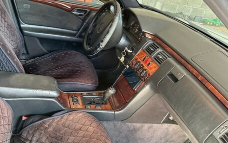 Mercedes-Benz E-Класс, 1998 год, 430 000 рублей, 1 фотография