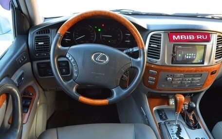 Lexus LX II, 2005 год, 1 850 000 рублей, 6 фотография