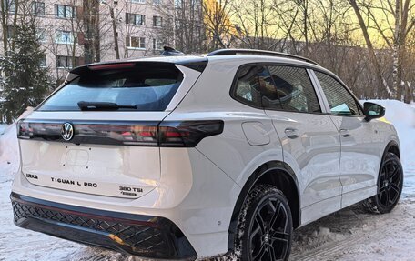 Volkswagen Tiguan, 2025 год, 4 850 000 рублей, 2 фотография