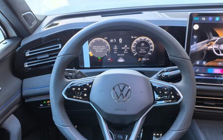 Volkswagen Tiguan, 2025 год, 4 850 000 рублей, 12 фотография