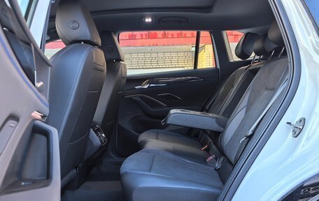 Volkswagen Tiguan, 2025 год, 4 850 000 рублей, 16 фотография