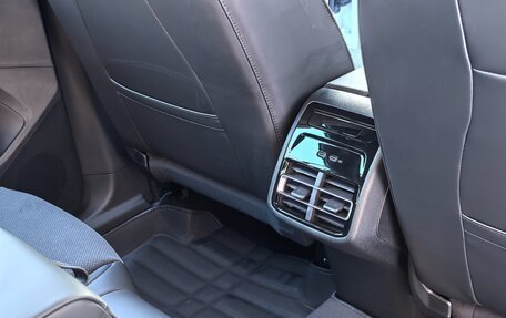 Volkswagen Tiguan, 2025 год, 4 850 000 рублей, 28 фотография