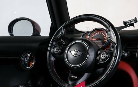 MINI Hatch, 2016 год, 2 690 000 рублей, 13 фотография