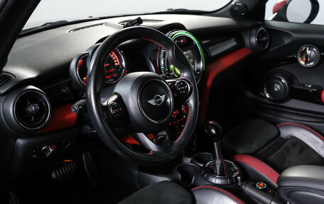 MINI Hatch, 2016 год, 2 690 000 рублей, 15 фотография