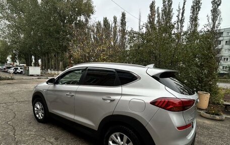 Hyundai Tucson III, 2018 год, 2 100 000 рублей, 7 фотография
