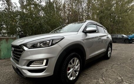Hyundai Tucson III, 2018 год, 2 100 000 рублей, 2 фотография