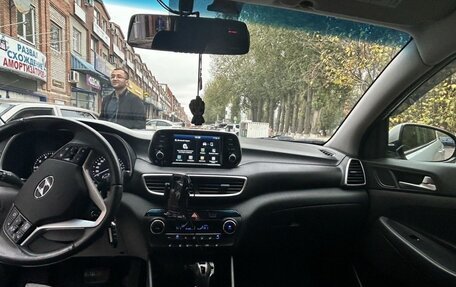 Hyundai Tucson III, 2018 год, 2 100 000 рублей, 14 фотография