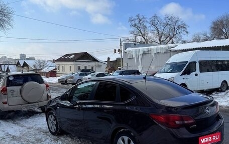 Opel Astra J, 2014 год, 885 000 рублей, 4 фотография