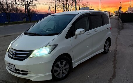Honda Freed I, 2008 год, 1 150 000 рублей, 3 фотография