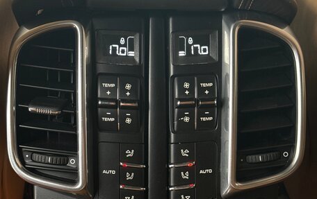 Porsche Cayenne III, 2012 год, 1 999 999 рублей, 19 фотография