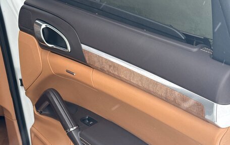 Porsche Cayenne III, 2012 год, 1 999 999 рублей, 21 фотография