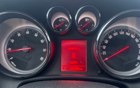 Opel Astra J, 2014 год, 890 000 рублей, 5 фотография