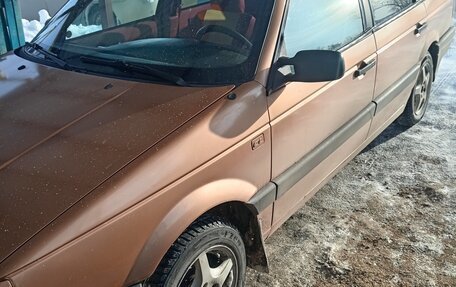 Volkswagen Passat B3, 1988 год, 150 000 рублей, 2 фотография