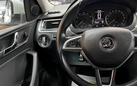 Skoda Rapid I, 2014 год, 1 275 000 рублей, 18 фотография