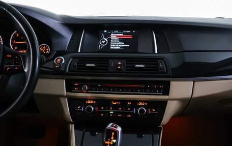 BMW 5 серия, 2015 год, 2 198 000 рублей, 14 фотография