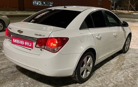 Chevrolet Cruze II, 2011 год, 560 000 рублей, 4 фотография