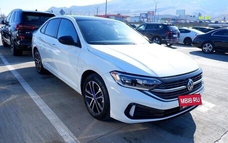 Volkswagen Jetta VII, 2022 год, 1 800 000 рублей, 2 фотография