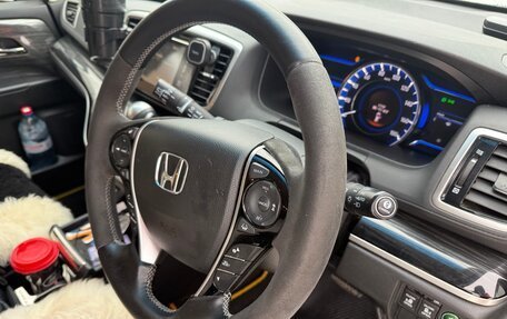 Honda Odyssey IV, 2017 год, 2 200 000 рублей, 7 фотография