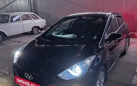 Hyundai i30 II рестайлинг, 2012 год, 950 000 рублей, 17 фотография