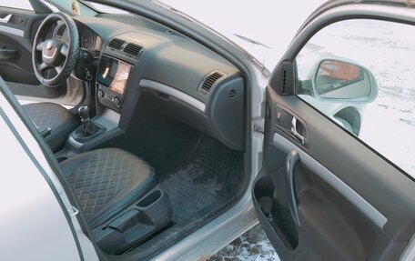 Skoda Octavia, 2012 год, 850 000 рублей, 9 фотография