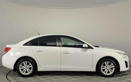 Chevrolet Cruze II, 2014 год, 700 000 рублей, 4 фотография