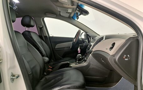 Chevrolet Cruze II, 2014 год, 700 000 рублей, 16 фотография