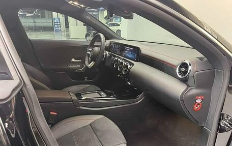 Mercedes-Benz CLA, 2025 год, 4 400 000 рублей, 11 фотография