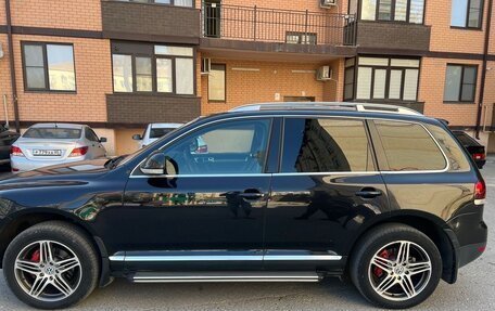 Volkswagen Touareg III, 2008 год, 850 000 рублей, 1 фотография