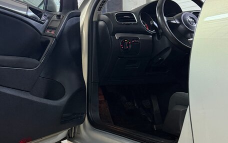 Volkswagen Golf VI, 2011 год, 740 000 рублей, 3 фотография