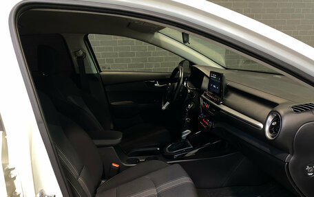 KIA Cerato IV, 2022 год, 2 295 000 рублей, 13 фотография