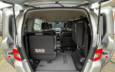 Honda Freed I, 2015 год, 1 730 000 рублей, 7 фотография